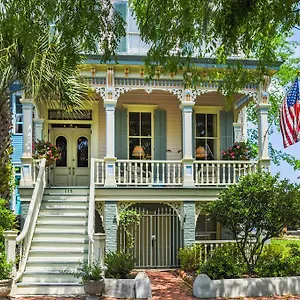 Catherine Ward House Bed & Breakfast