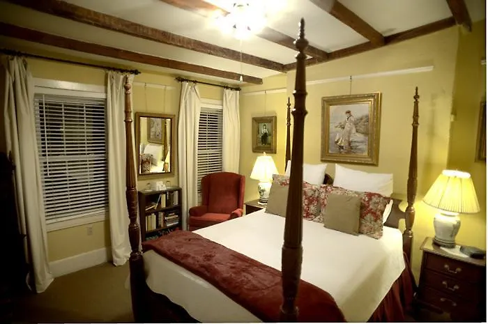 Savannah Bed & Breakfast Inn